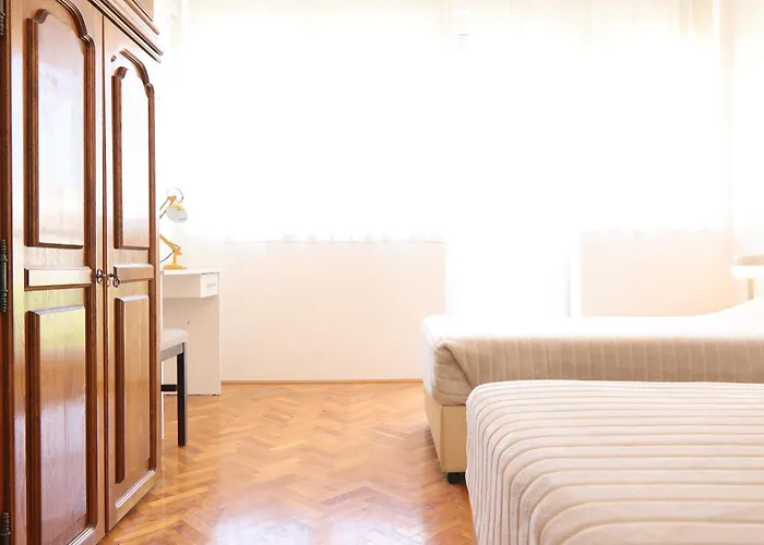 Kate\'S Apartment